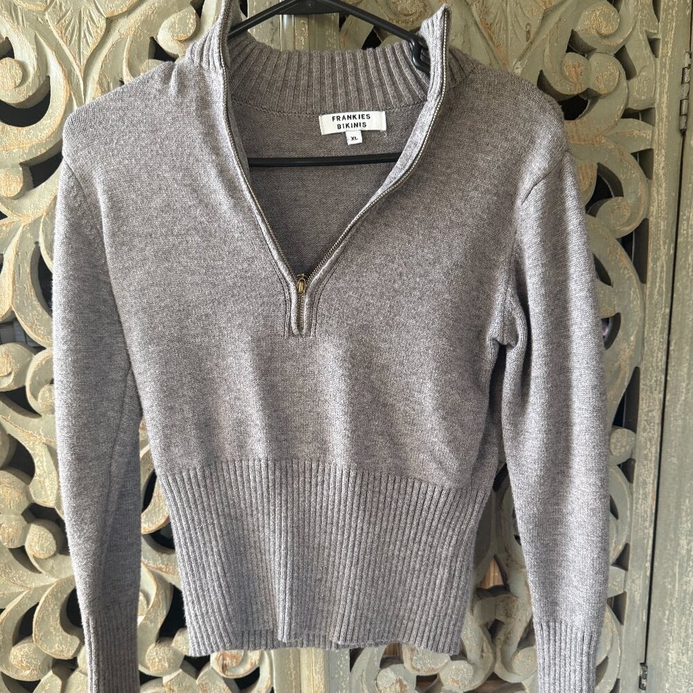 Frankies Bikini Cropped 3/4 zip